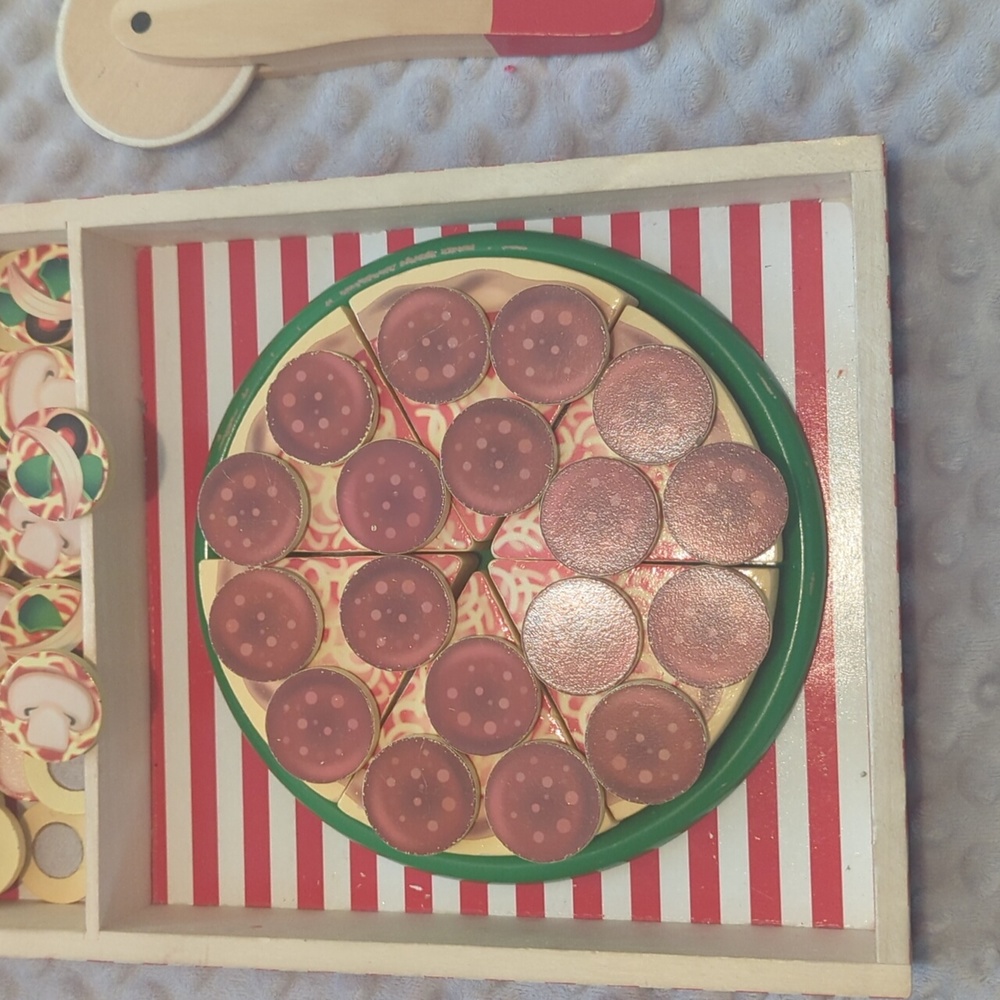 Pizza Station for kids - Picture 3 of 5